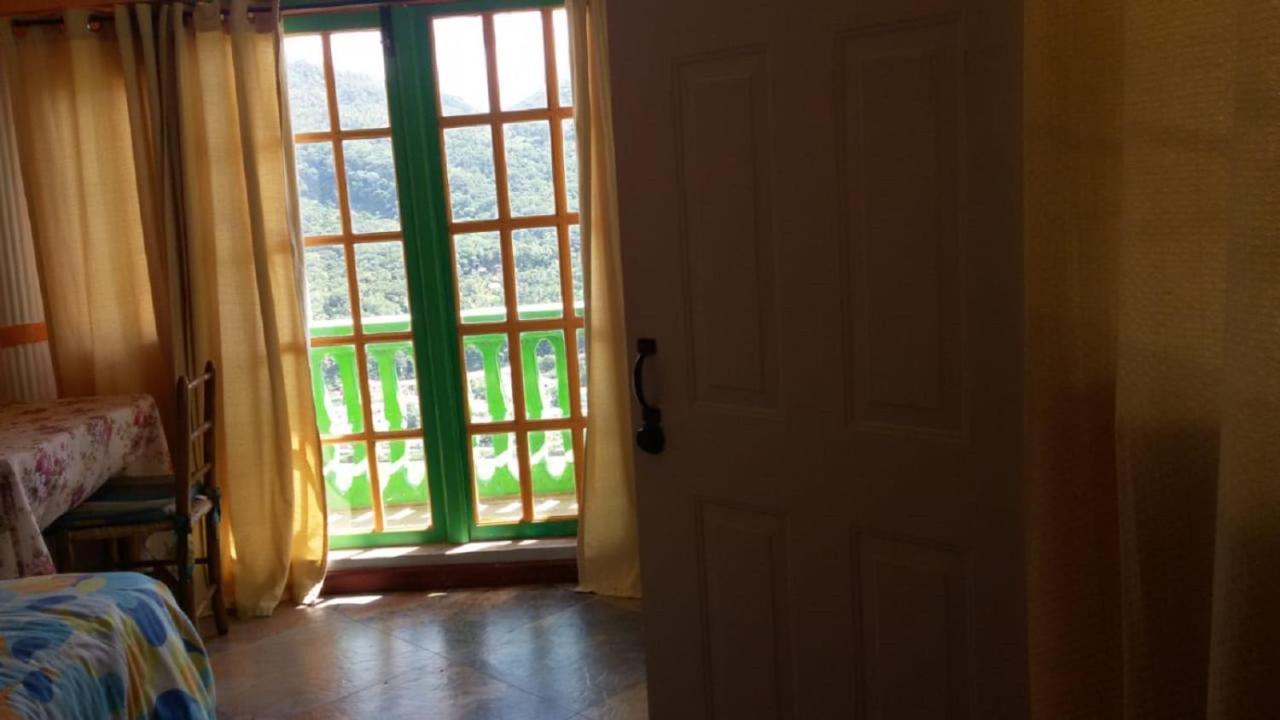 Villa Des Pitons Soufrière Extérieur photo
