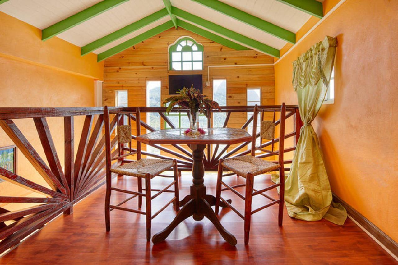 Villa Des Pitons Soufrière Extérieur photo